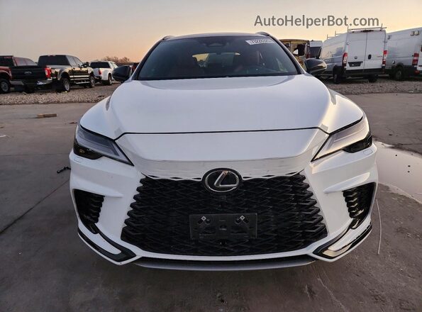 2T2BCMEA2RC011203 2024 LEXUS RX Белый Вид спереди