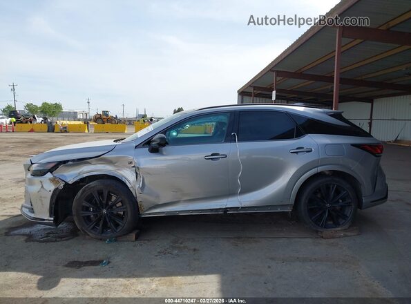 2T2BCMEA5RC011082 2024 LEXUS RX 500H Silver Widok z przodu