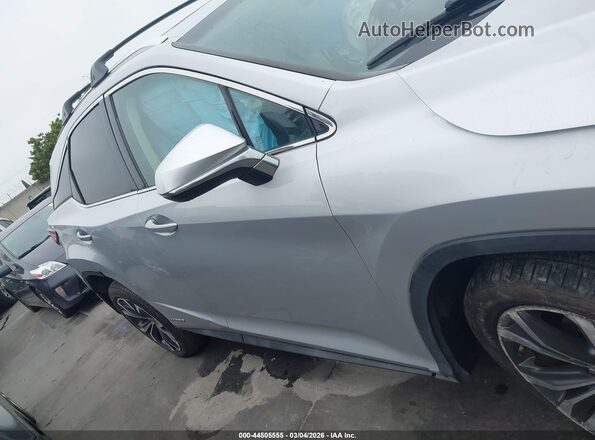 2T2BGMCA1GC004148 2016 LEXUS RX 450H Серебряный Вид задней части салона
