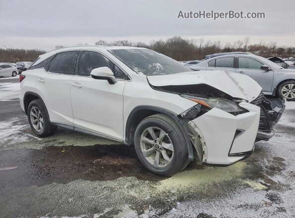 2T2BZMCA4JC162565 2018 LEXUS RC Белый Передняя правая четверть