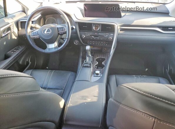 2T2BZMCA7JC152435 2018 LEXUS RX Белый Вид панели приборов