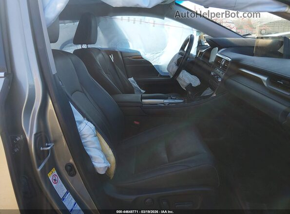 2T2BZMCA8JC138804 2018 LEXUS RX 350 Серебряный Вид салона спереди