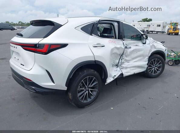 2T2GDCAZ0SC029519 2025 LEXUS NX 250 White Trasero derecho