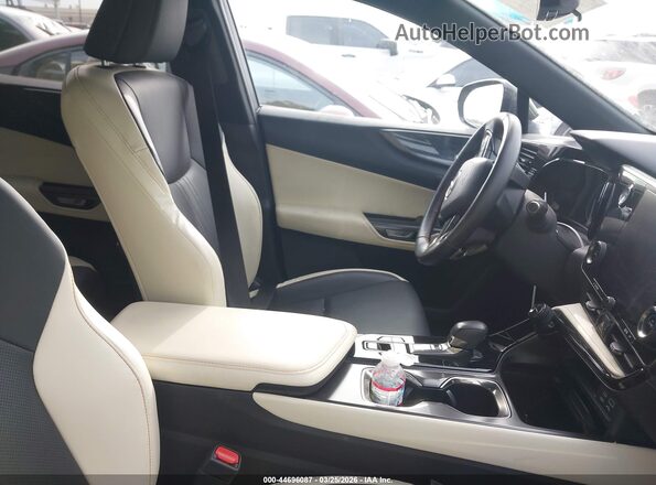 2T2GKCEZ9RC026029 2024 LEXUS NX 350H Зеленый Вид салона спереди