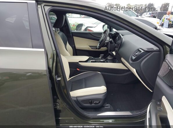 2T2HKCEZ2RC016785 2024 LEXUS NX 350H Зеленый Вид салона спереди