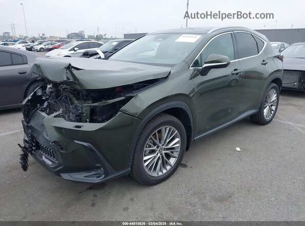 2T2HKCEZ2RC016785 2024 LEXUS NX 350H Зеленый Передняя левая четверть