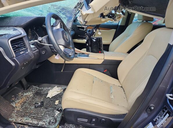 2T2HZMDA3NC323809 2022 LEXUS RC Серый Вид салона спереди