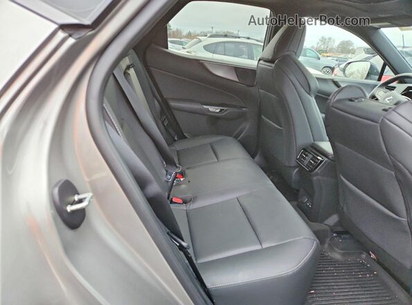 2T2KGCEZ2SC075509 2025 LEXUS NX Gray Widok wnętrza z tyłu
