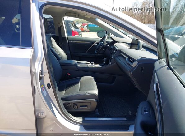 2T2ZZMCA2KC150978 2019 LEXUS RX 350 Серебряный Вид салона спереди
