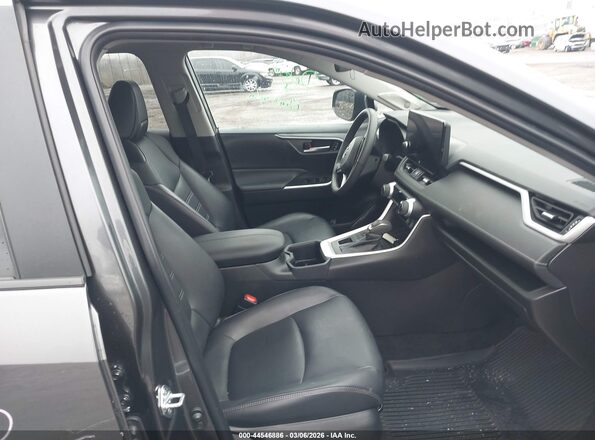 2T3A1RFV7PC387338 2023 TOYOTA LE Серый Вид салона спереди