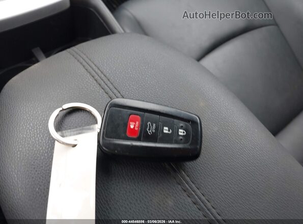 2T3A1RFV7PC387338 2023 TOYOTA LE Серый Вид панели приборов