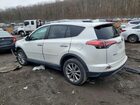 2017 Toyota Rav4 Limited White vin: 2T3DFREV4HW557977