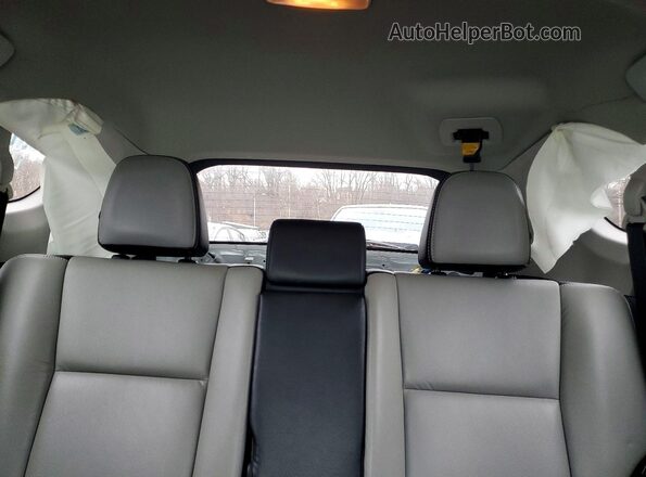 2T3DFREV4HW557977 2017 TOYOTA LIMITED White Вид задніх сидінь
