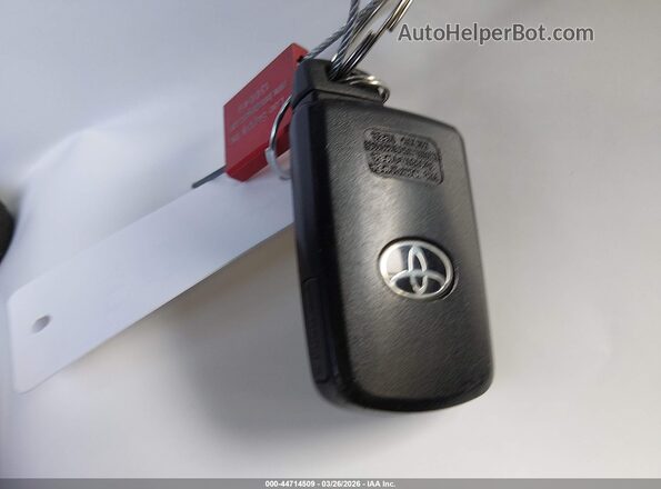 2T3DFREV4HW559244 2017 TOYOTA RAV4 Blue Առջևի վահանակի տեսք