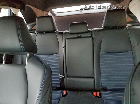 2T3E6RFV4RW068225 2024 TOYOTA RAV4 Синий Вид задних сидений