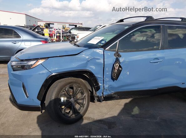 2T3E6RFV7RW063083 2024 TOYOTA RAV4 HYBRID Light Blue Вид спереди