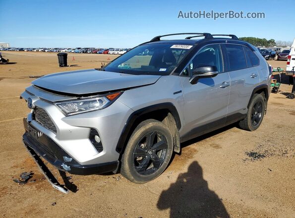 2T3E6RFVXMW003517 2021 TOYOTA RAV4 Серебряный Передняя левая четверть