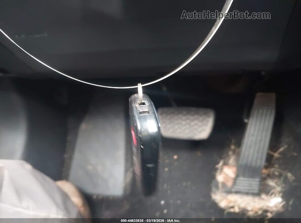 2T3EWRFV0KW027239 2019 TOYOTA RAV4 HYBRID White Vista del salpicadero