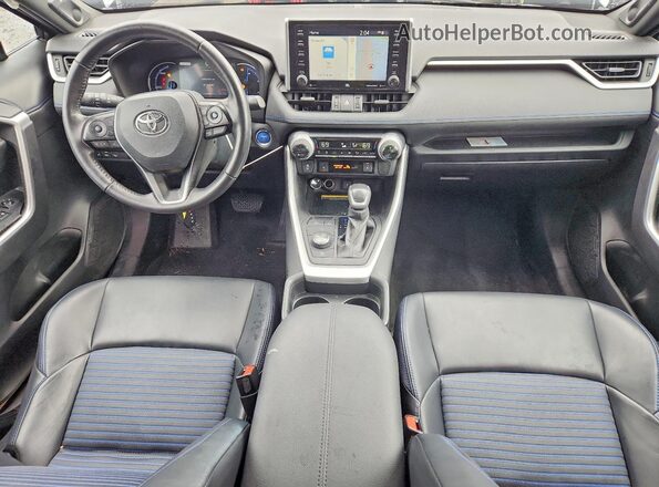 2T3EWRFV8LW060507 2020 TOYOTA RAV4 Серебряный Вид панели приборов