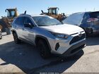 2021 Toyota Rav4 Le Серебряный vin: 2T3F1RFV4MC187387