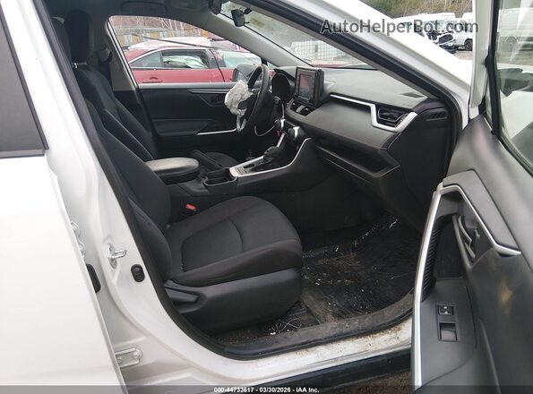 2T3F1RFVXMW203526 2021 TOYOTA LE White Widok wnętrza z przodu