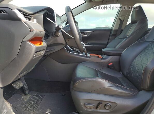 2T3J1RFV8KW017443 2019 TOYOTA RAV4 Зеленый Вид салона спереди