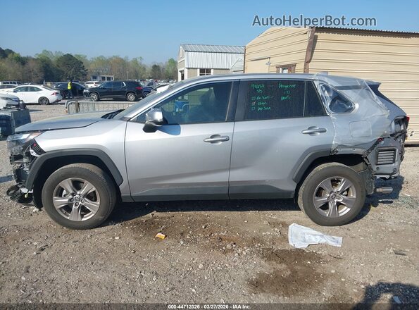 2T3K1RFV1PC216251 2023 TOYOTA LE Серебряный 