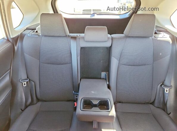 2T3MWRFV1KW027083 2019 TOYOTA RAV4 Серебряный Вид задних сидений