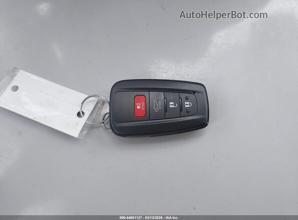 2T3N1RFV2SW594583 2025 TOYOTA LIMITED Silver Vista del salpicadero