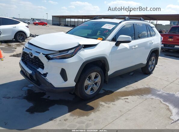 2T3P1RFV4PW407831 2023 TOYOTA LE White წინა მარცხენა ხედი სამი მეოთხედიდან
