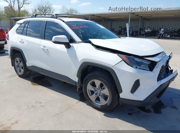 2T3P1RFV4PW407831 2023 TOYOTA LE White 