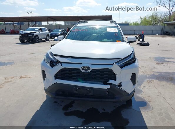2T3P1RFV4PW407831 2023 TOYOTA LE White წინა ხედი