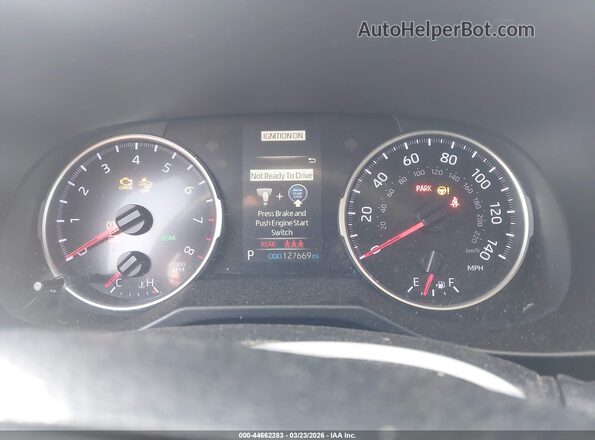 2T3P1RFV7KW081693 2019 TOYOTA LE Silver Widok tylnych siedzeń
