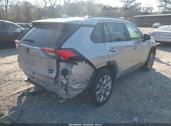 2T3P1RFV7KW081693 2019 TOYOTA LE Silver Tył prawy