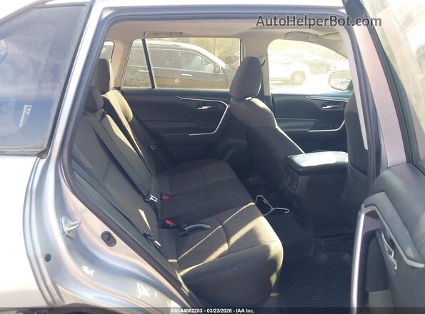 2T3P1RFV7KW081693 2019 TOYOTA LE Silver Widok naklejki z numerem VIN