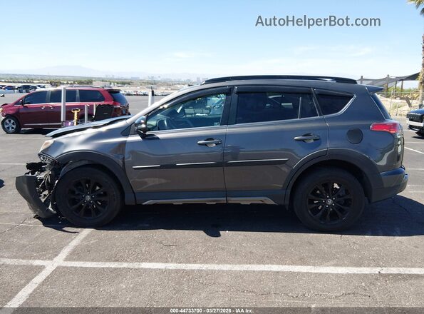 2T3RFREV7JW798282 2018 TOYOTA RAV4 Серый Вид задней части салона