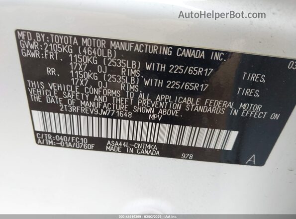 2T3RFREV9JW771648 2018 TOYOTA LE White Widok komory silnika