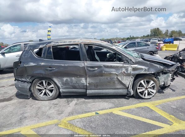 2T3WFREV6JW479376 2018 TOYOTA LE Gray Widok wnętrza z tyłu