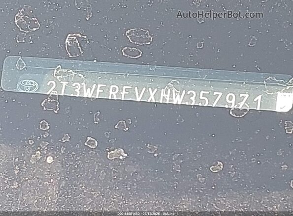 2T3WFREVXHW357971 2017 TOYOTA LE Черный 