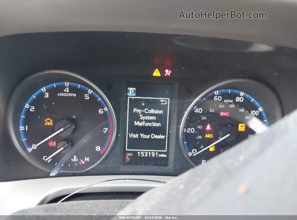 2T3ZFREV2HW317932 2017 TOYOTA LE Purple Widok tylnych siedzeń