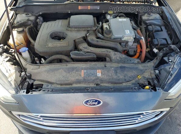 3FA6P0LU4JR268948 2018 FORD FUSION Gray Vista del compartimento del motor