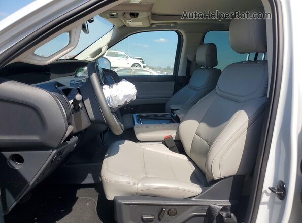1FMJK1J86SEA46670 2025 FORD EXPEDITION Серый Вид салона спереди