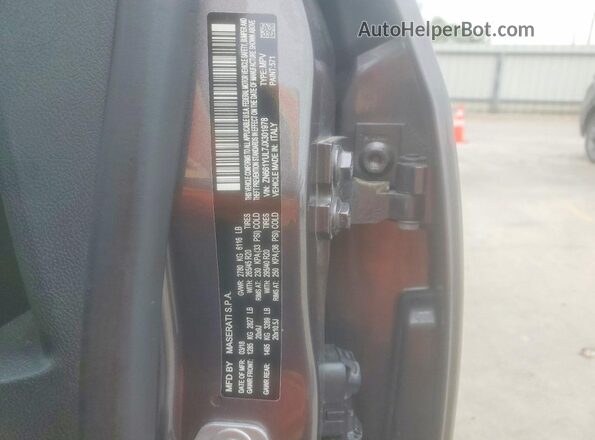ZN661YUL7JX301978 2018 MASERATI LEVANTE Gray Панорамний вид салону 360°