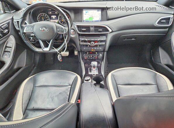 SJKCH5CP0HA022806 2017 INFINITI QX30 Black Widok zestawu wskaźników