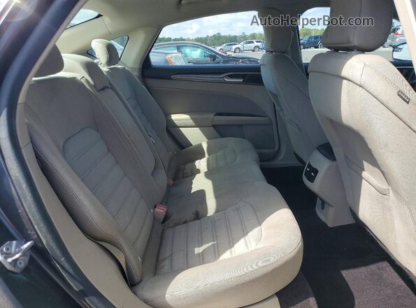 3FA6P0LU4JR268948 2018 FORD FUSION Gray Vista interior trasera