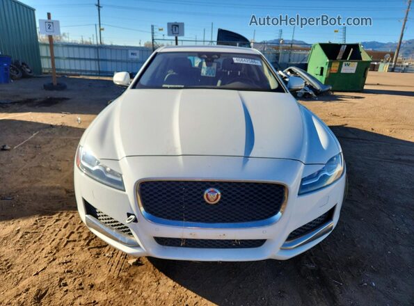 SAJBJ4BV6GCY21121 2016 JAGUAR XF Белый Вид сзади