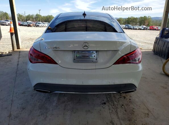 WDDSJ4EB0HN406887 2017 MERCEDES-BENZ CLA-CLASS White Вид салону спереду