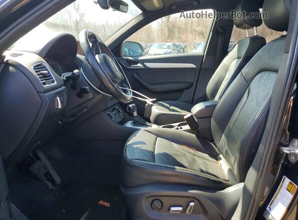 WA1ECCFS0HR003960 2017 AUDI Q3 Black Вид панелі приладів