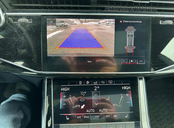 WA1AVAF1XKD009869 2019 AUDI Q8 Black Widok zestawu wskaźników