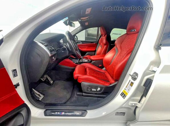 5YM23EC07N9K48359 2022 BMW X4 Белый Вид панели приборов